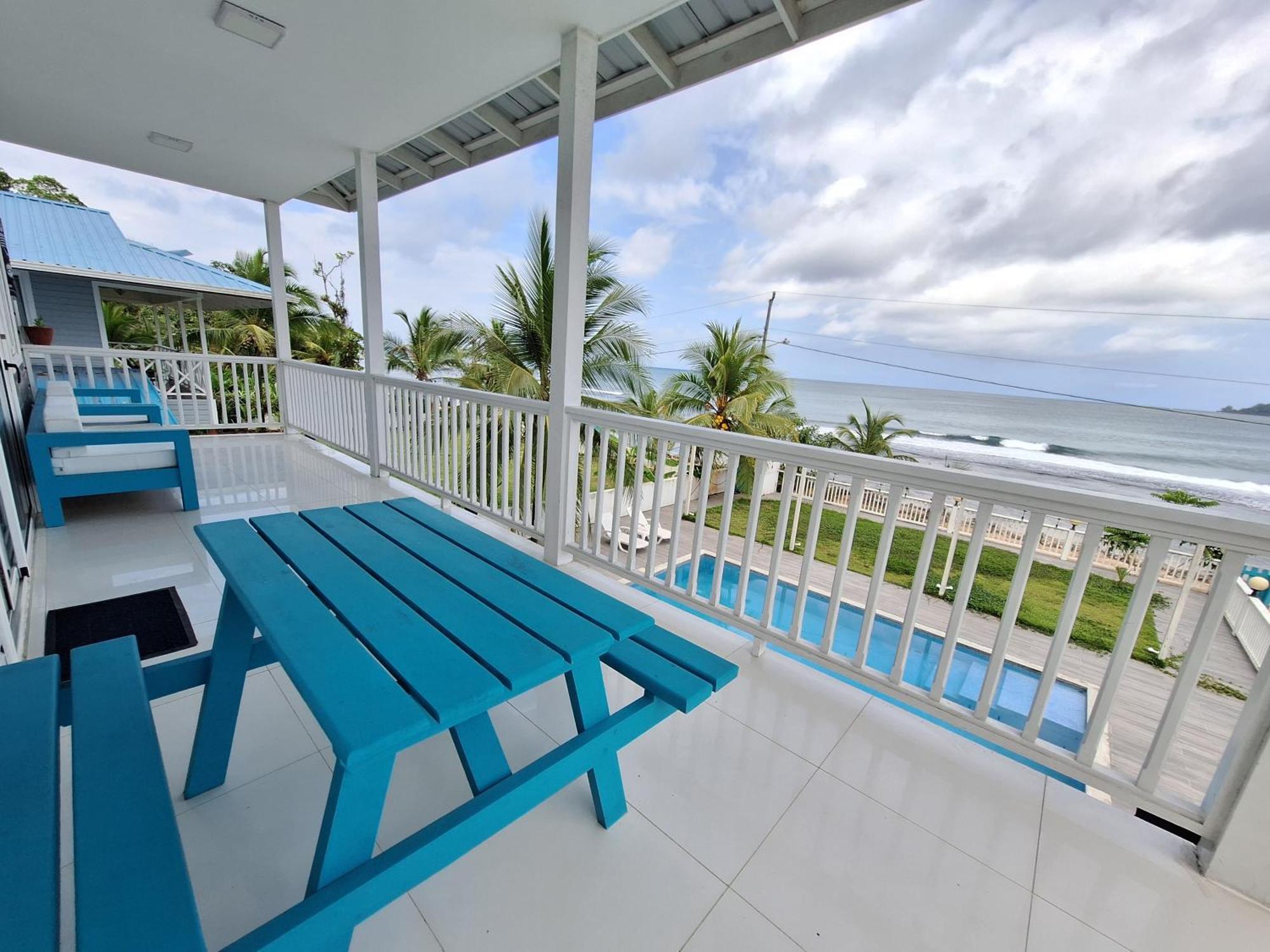 Paunch Beach Retreat Villa Bocas del Toro Room photo